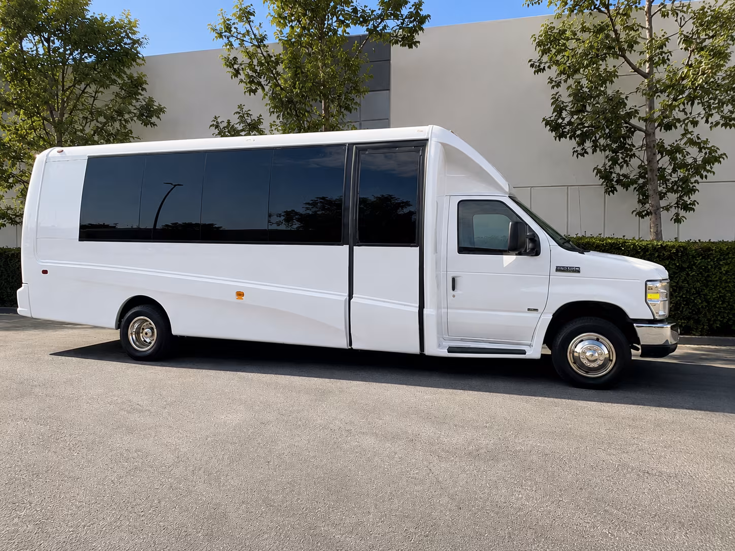 how the type of bus changes the price in napa california