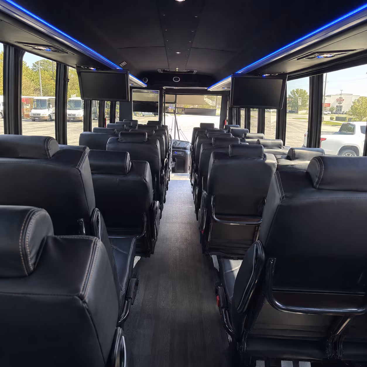 novato short and long term charter bus services for novato businesses