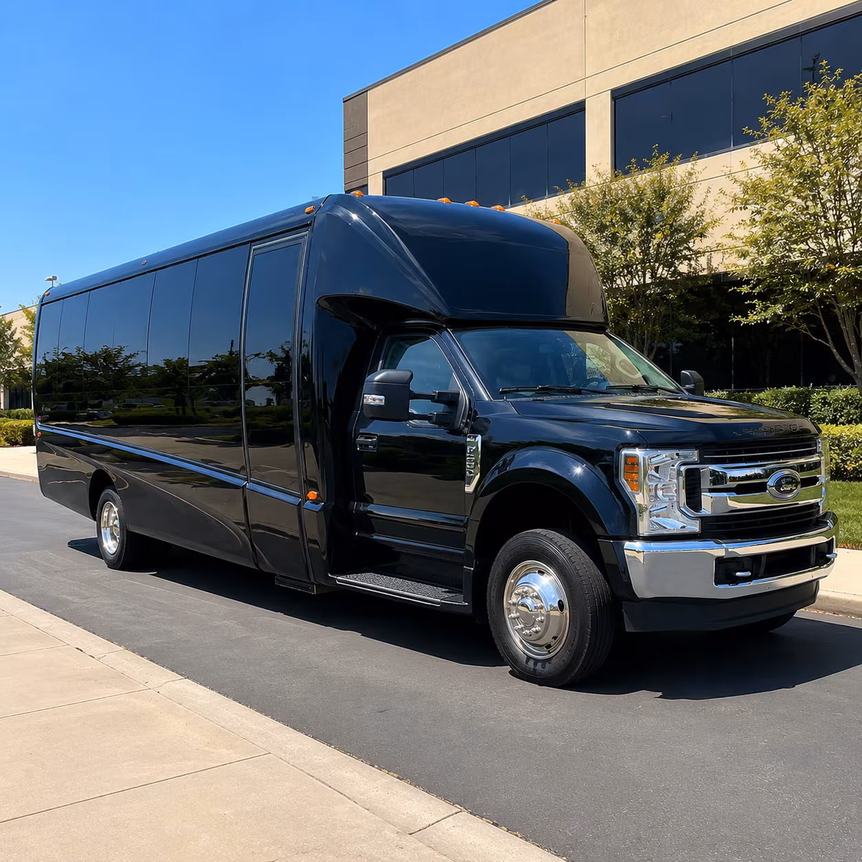 petaluma bring your team and fan group to the game in one charter bus