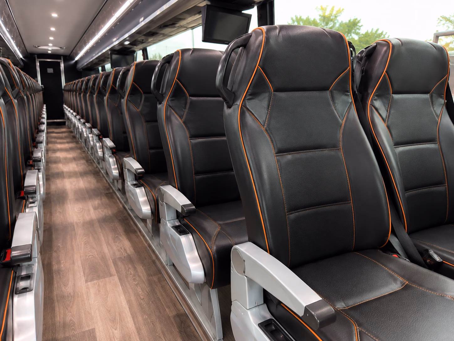 petaluma professional employee shuttle bus rentals in petaluma