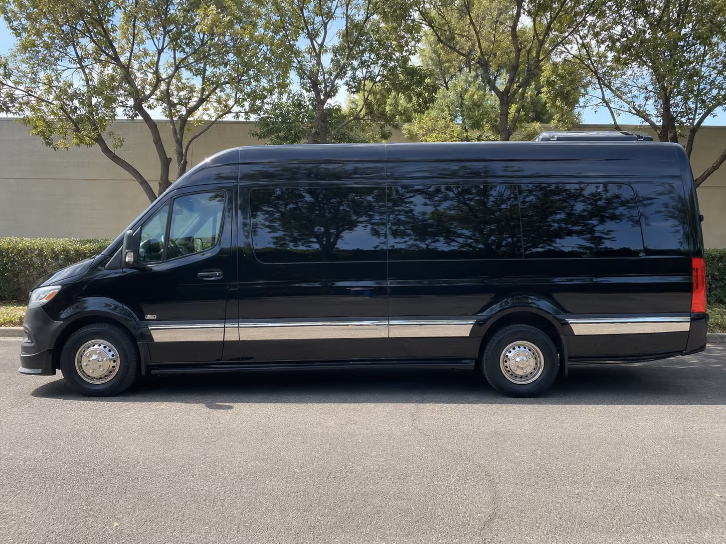 san rafael private shuttles for san rafael winery tour groups