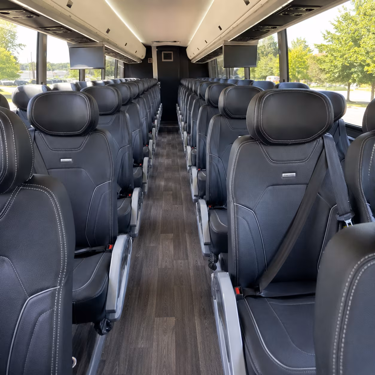san rafael short and long term charter bus services for san rafael businesses